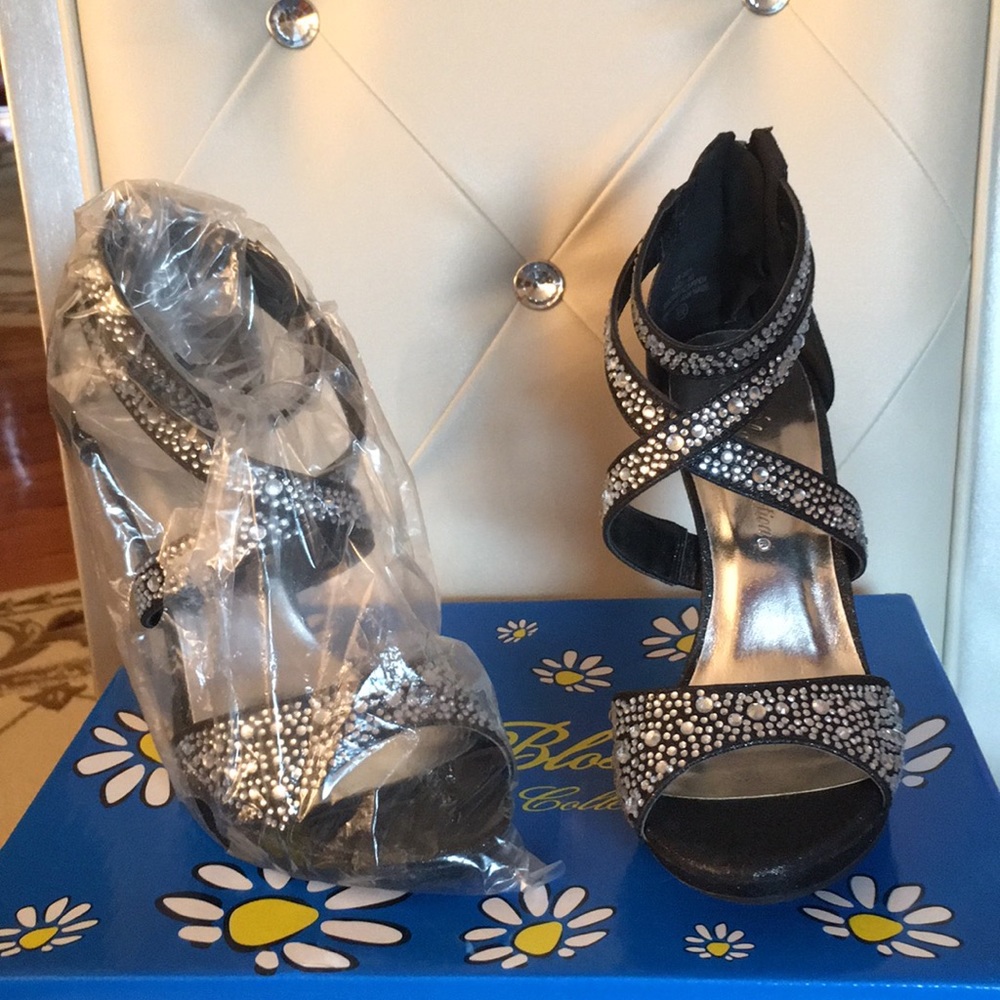 Women’s heel shoes